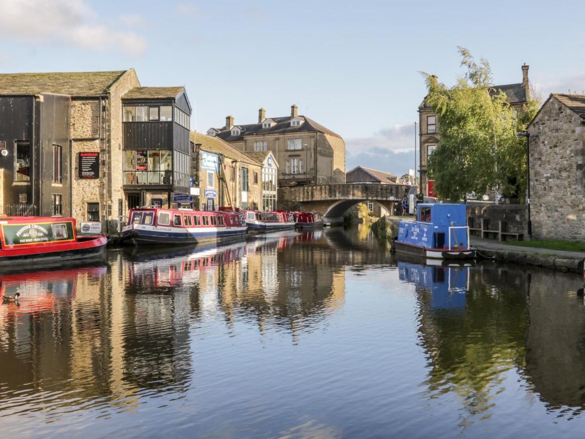 Lock View Villa Skipton Exterior photo